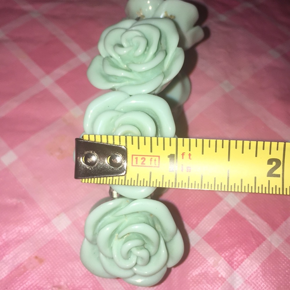 🎈SALE🎈🌷#15.”CRAVING ROSES”🌷 - Picture 9 of 9